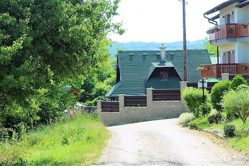 Chata Hajik Podhájska Exterior foto